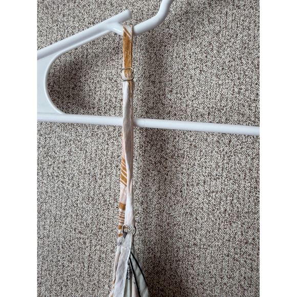 Molly Bracken Tropical Palm Leaf Print V-Neck Cami Top XL Adjustable Straps - Picture 6 of 6